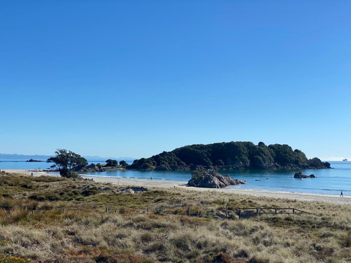 Modern Beach Apartment With Pool & Location Mount Maunganui Εξωτερικό φωτογραφία