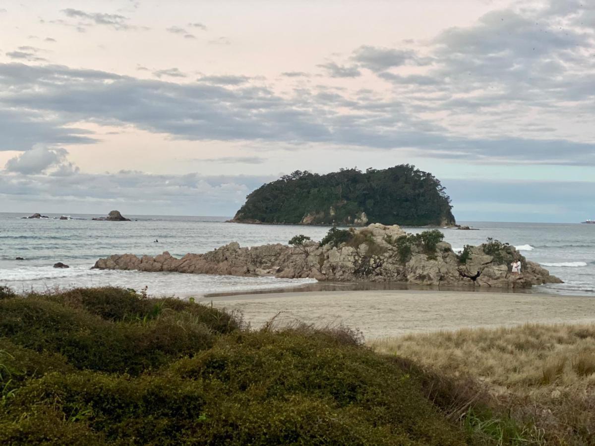 Modern Beach Apartment With Pool & Location Mount Maunganui Εξωτερικό φωτογραφία