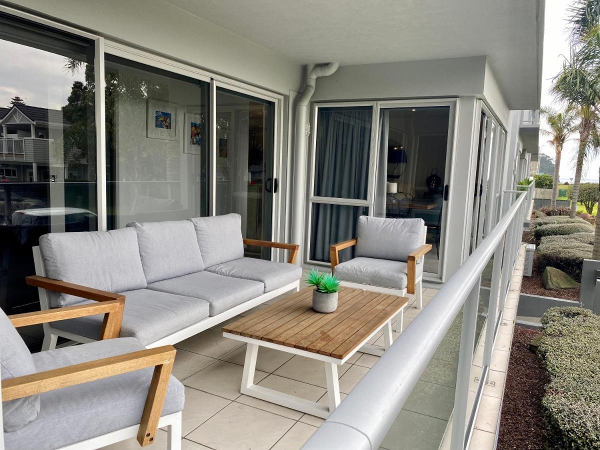 Modern Beach Apartment With Pool & Location Mount Maunganui Εξωτερικό φωτογραφία